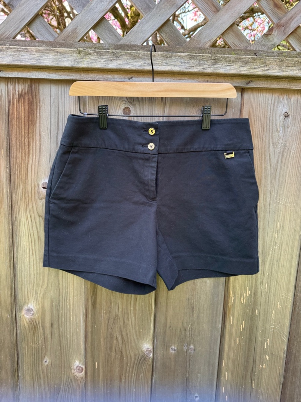Anne Klein Black Tailored Bermuda Shorts
